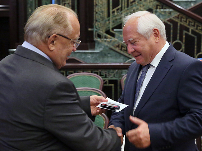 Директор Высшей школы перевода – «Почетный работник Высшего профессионального образования Российской Федерации»